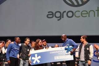 Agrocenta winning the Seedstars Global Award